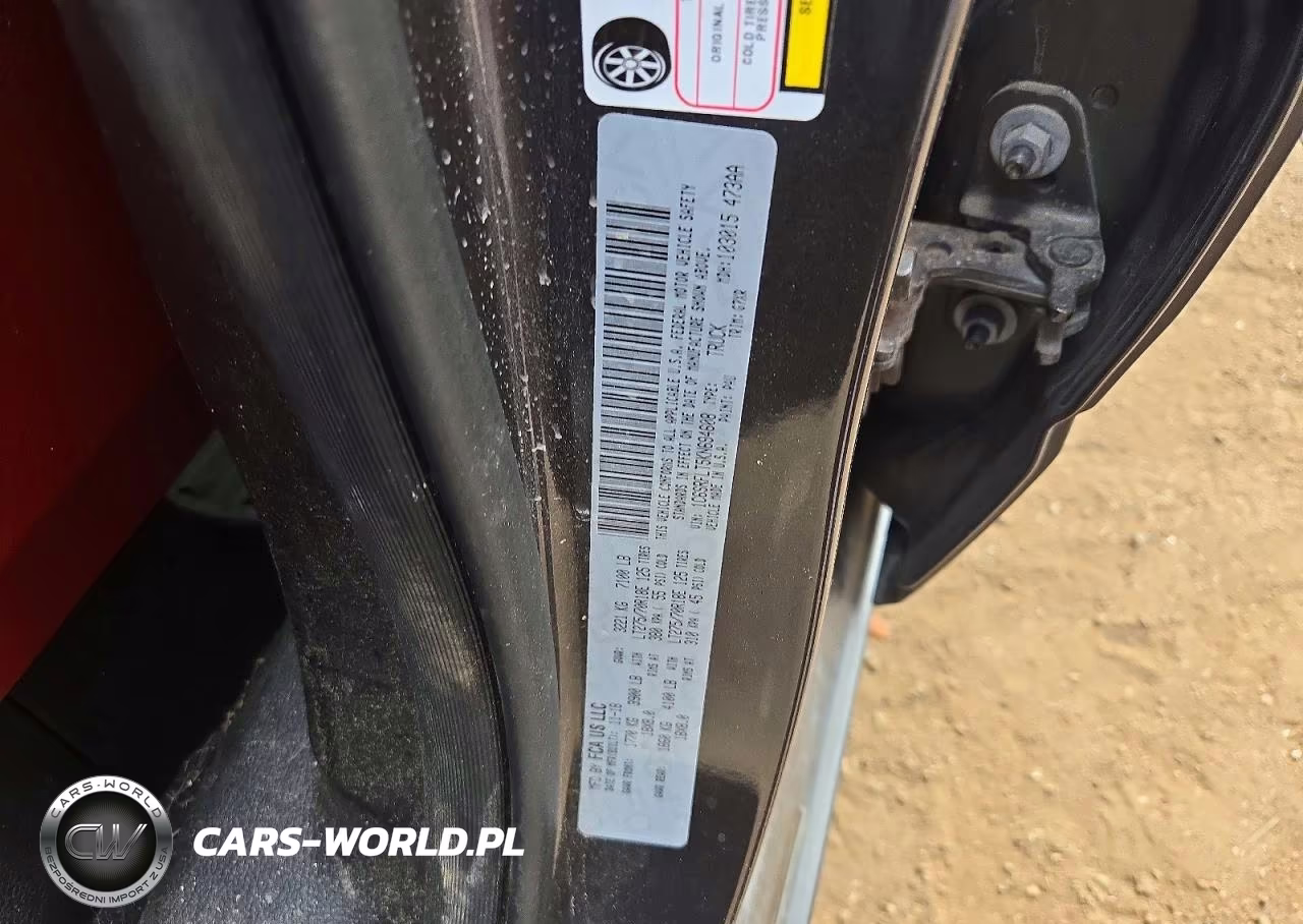 2019 Ram 1500 Rebel VIN:1C6SRFLT5KN694608 - 12
