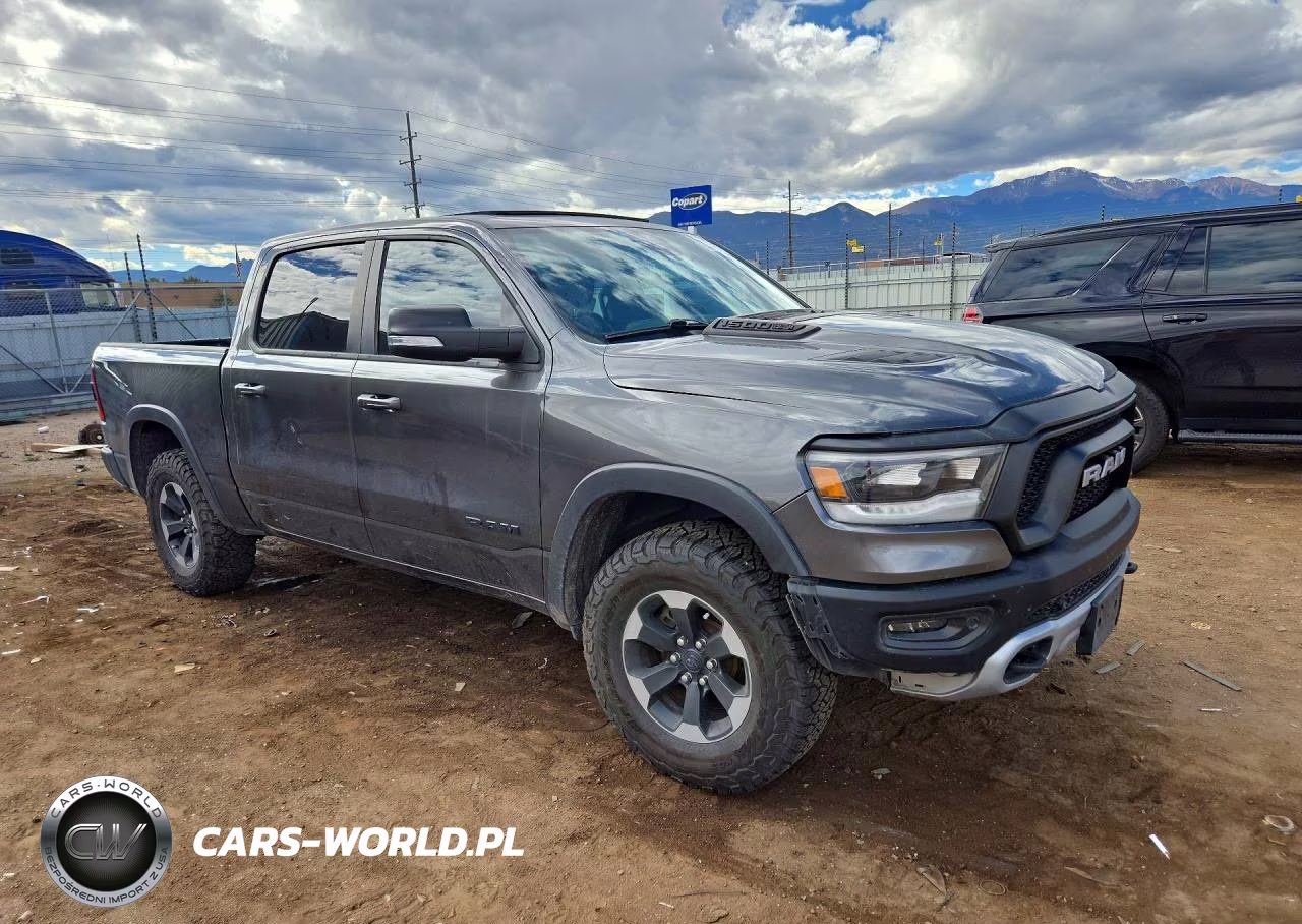 2019 Ram 1500 Rebel VIN:1C6SRFLT5KN694608 - 4