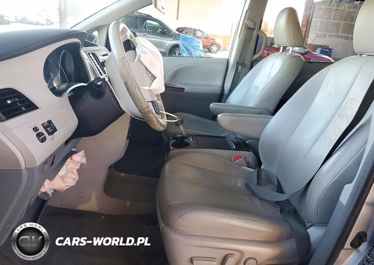 2013 Toyota Sienna Xle 8-Passenger VIN:5TDYK3DC5DS399946 - 7