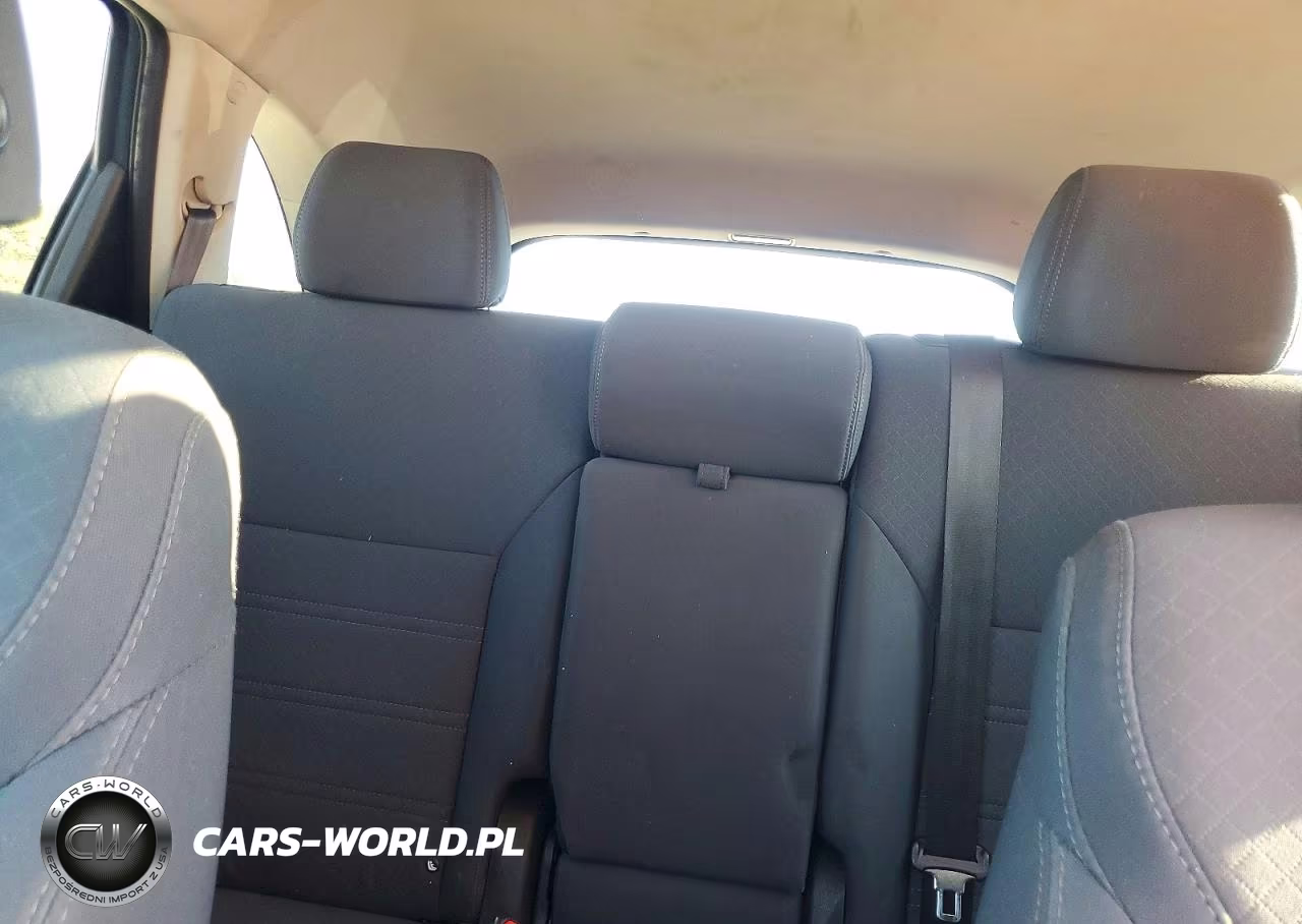 2020 Kia Sorento S VIN:5XYPG4A51LG629485 - 10