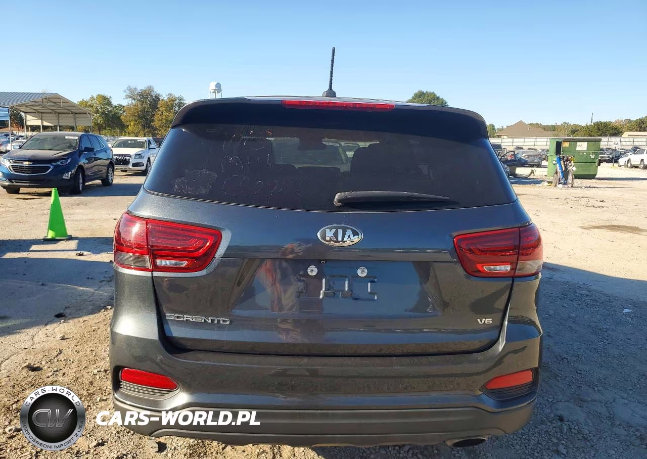 2020 Kia Sorento S VIN:5XYPG4A51LG629485 - 6