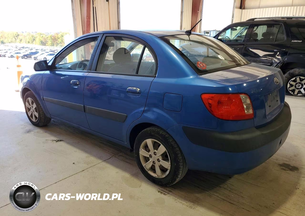 2008 Kia Rio Base VIN:KNADE123586324826 - 2