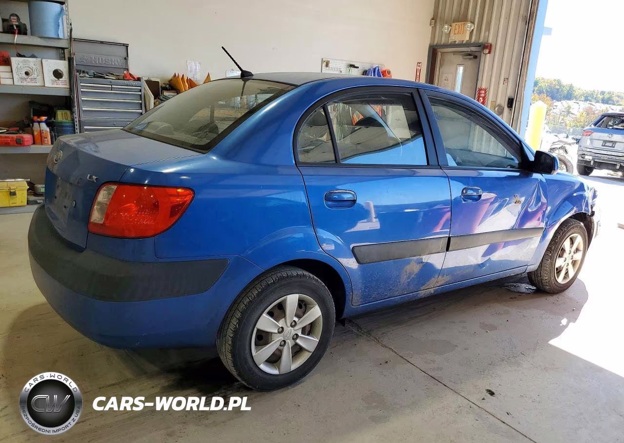 2008 Kia Rio Base VIN:KNADE123586324826 - 3