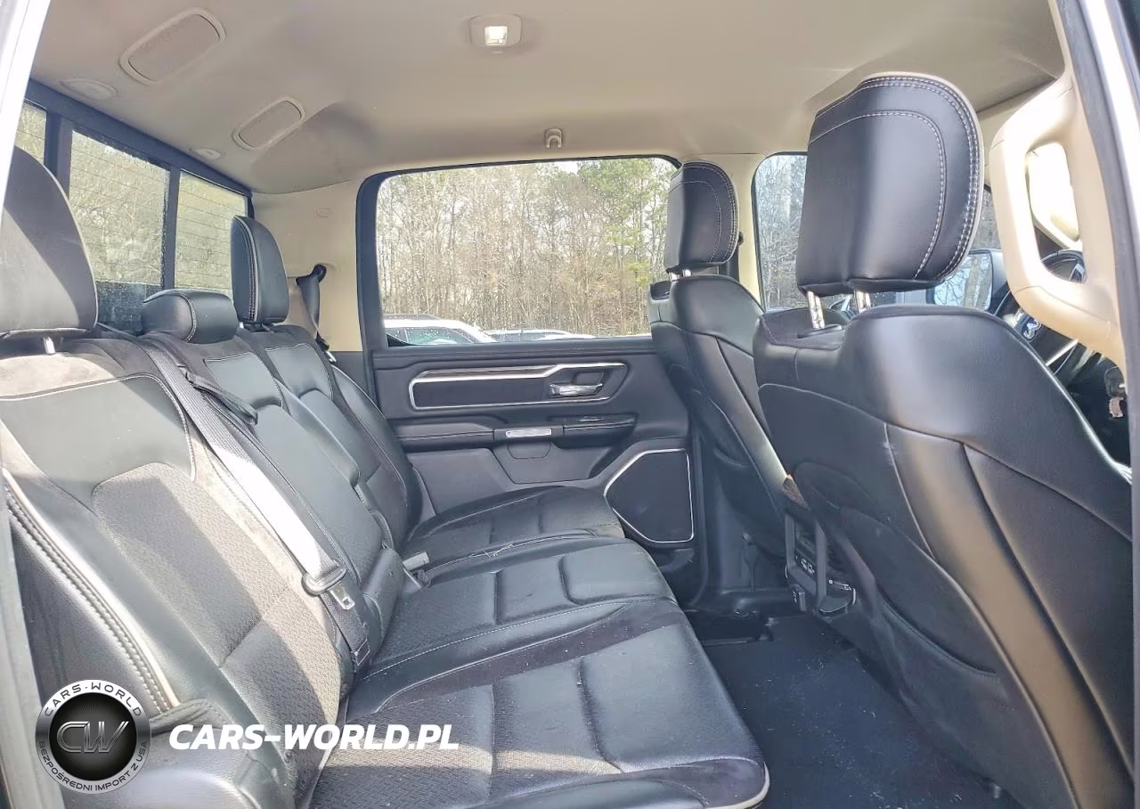 2019 Ram 1500 Laramie VIN:1C6SRFJT7KN642738 - 10