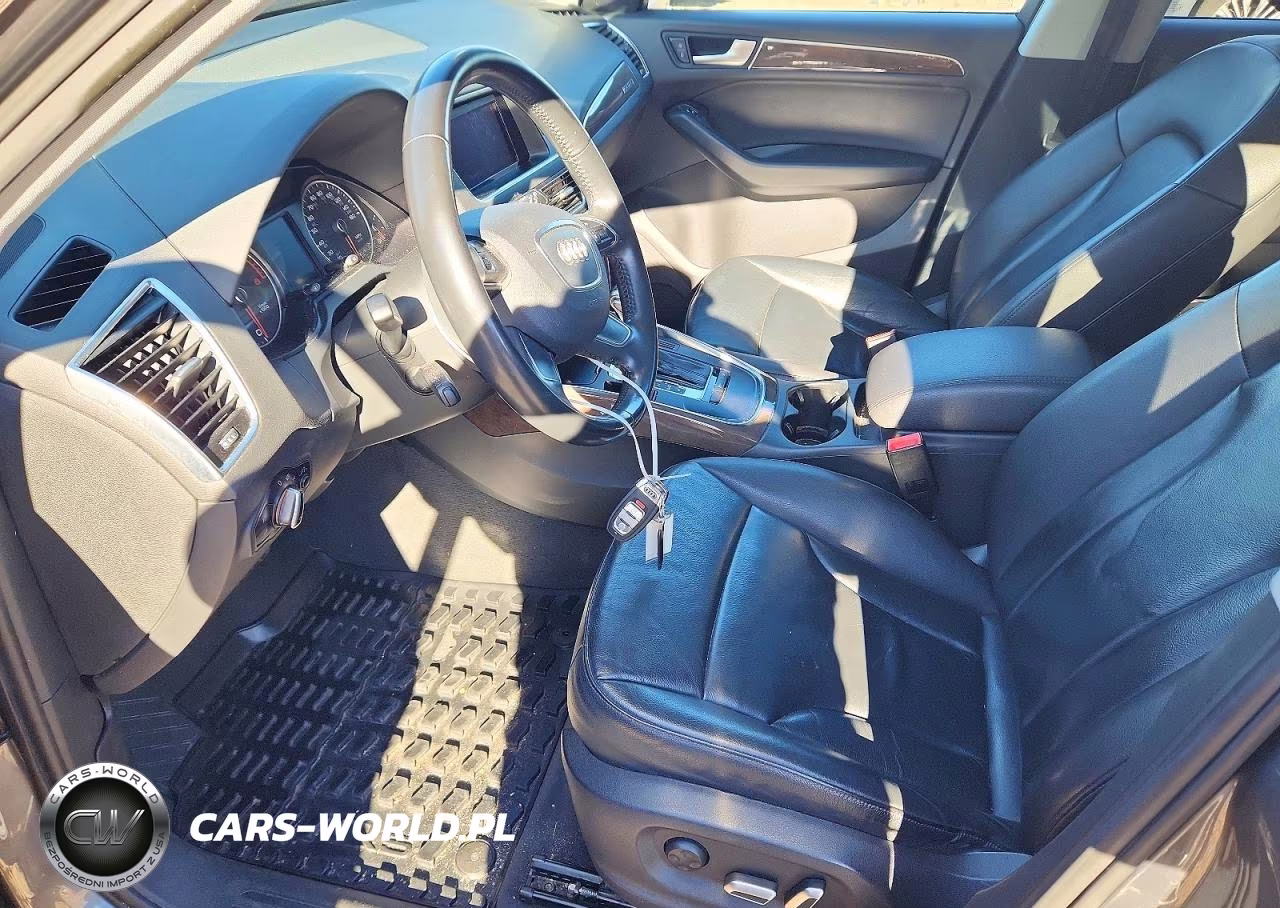 2016 Audi Q5 Premium VIN:WA1C2AFP2GA114565 - 7