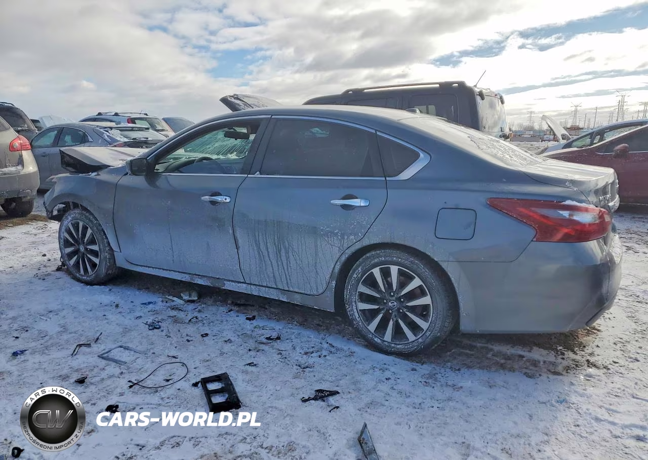 2018 Nissan Altima 2.5 VIN:1N4AL3AP3JC250136 - 2
