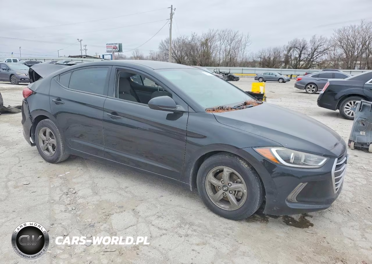 2018 Hyundai Elantra VIN:5NPD94LA1JH306342 - 4