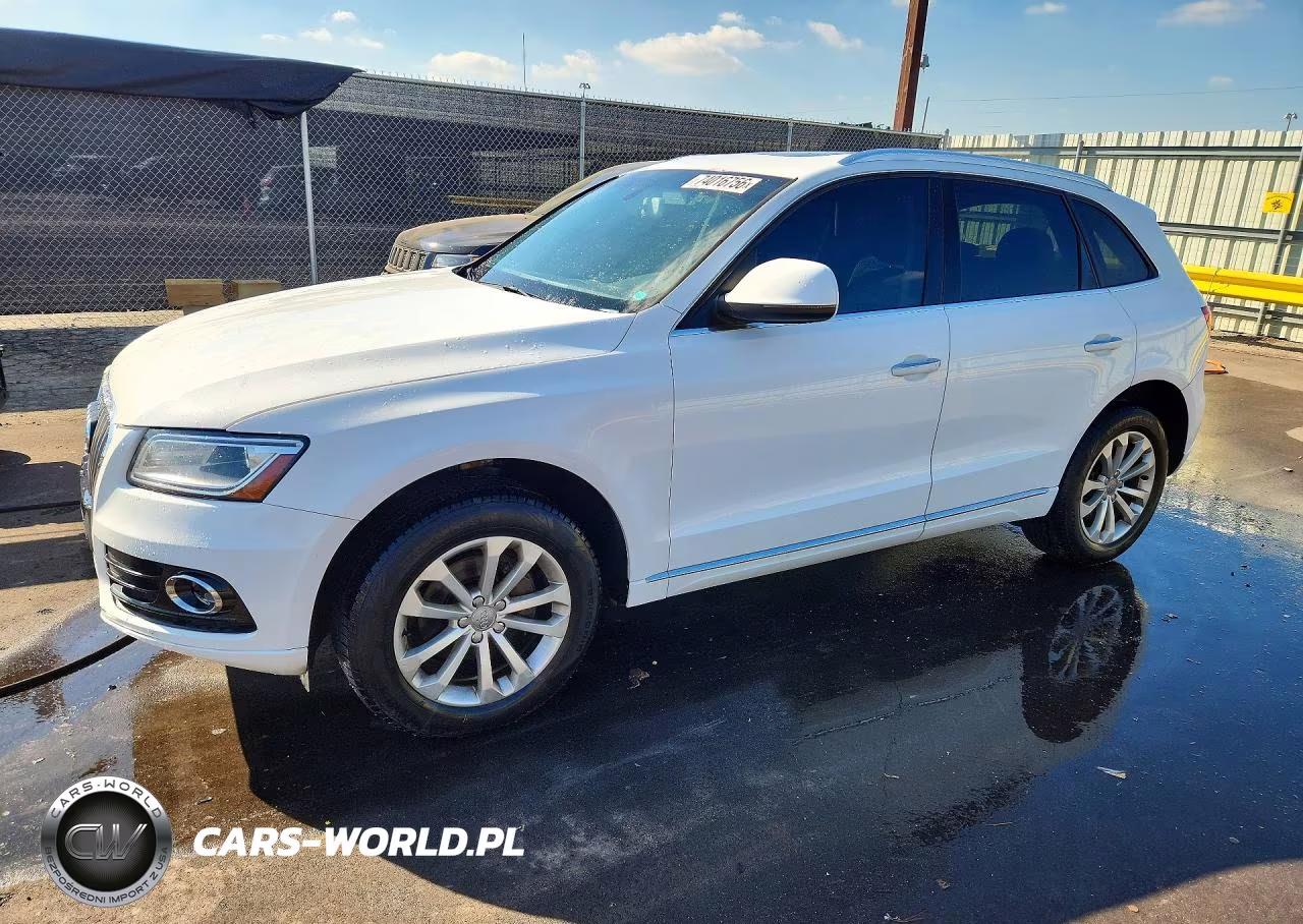 2015 Audi Q5 Premium VIN:WA1CFAFP6FA031627 - 1