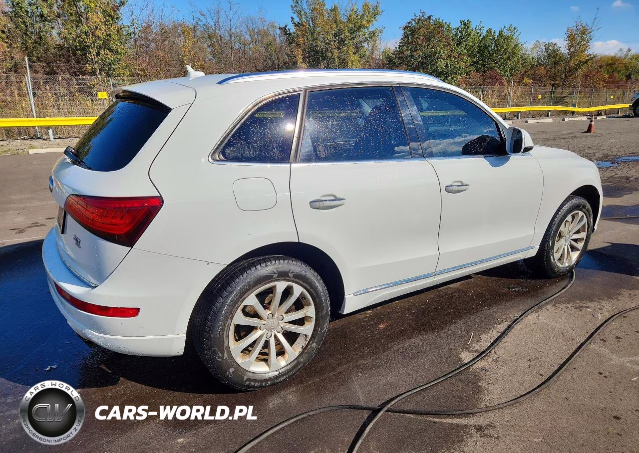 2015 Audi Q5 Premium VIN:WA1CFAFP6FA031627 - 3