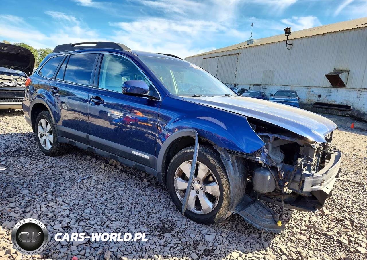 2010 Subaru Outback 2.5I Premium VIN:4S4BRCHC1A3334824 - 4