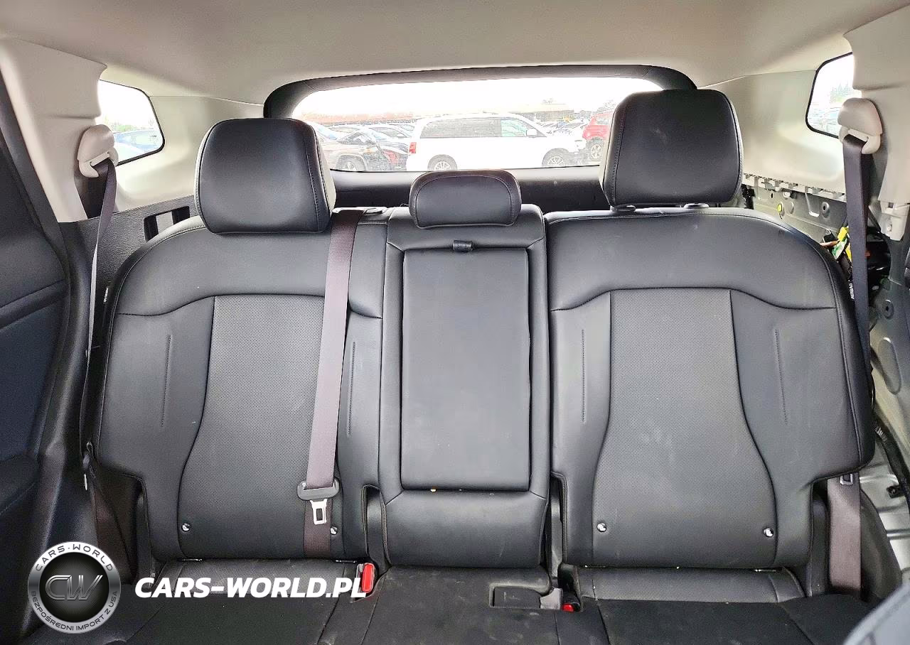 2024 Kia Sportage Ex VIN:KNDPVCDGXR7133832 - 10