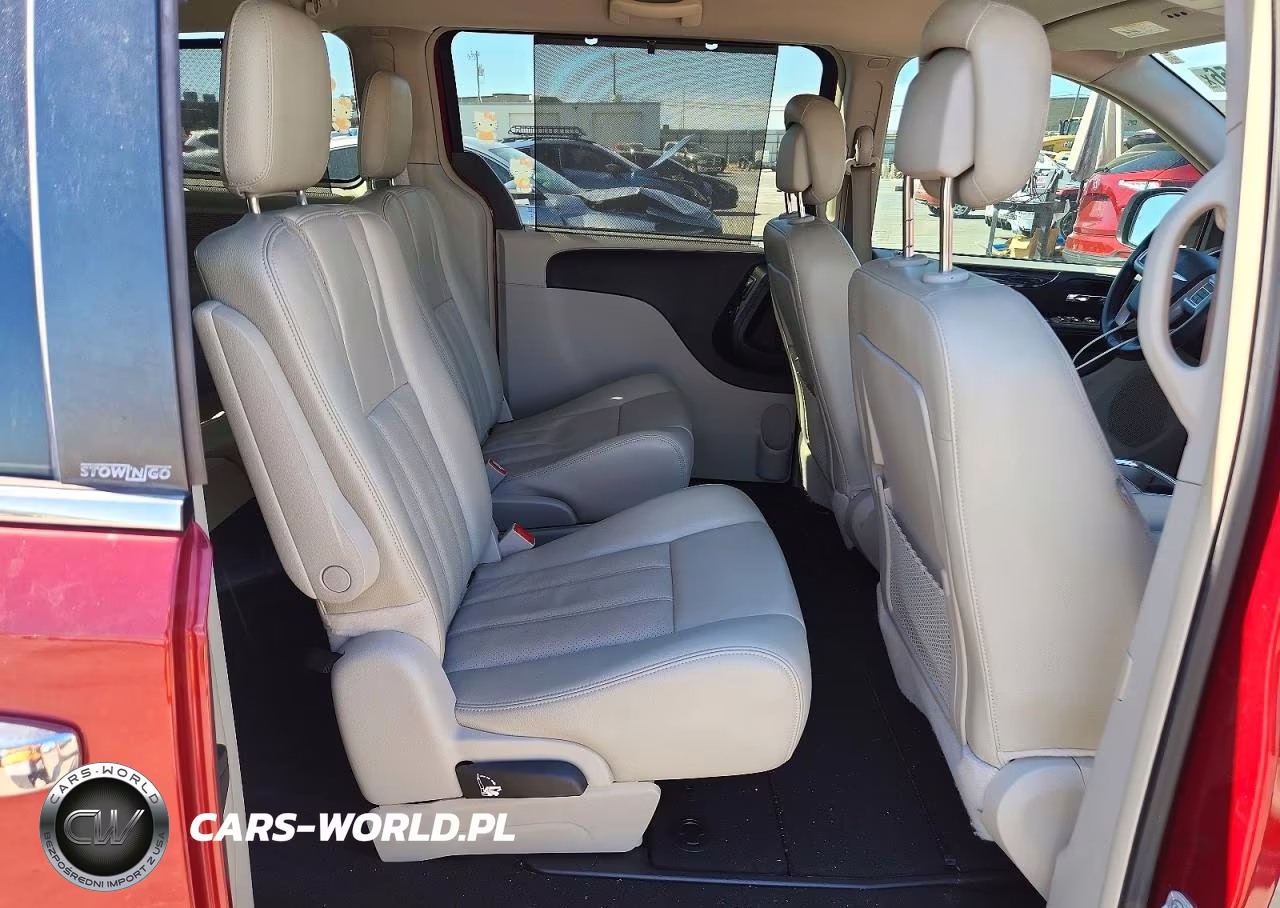 2013 Chrysler Town & Country Touring L VIN:2C4RC1CG0DR777254 - 11