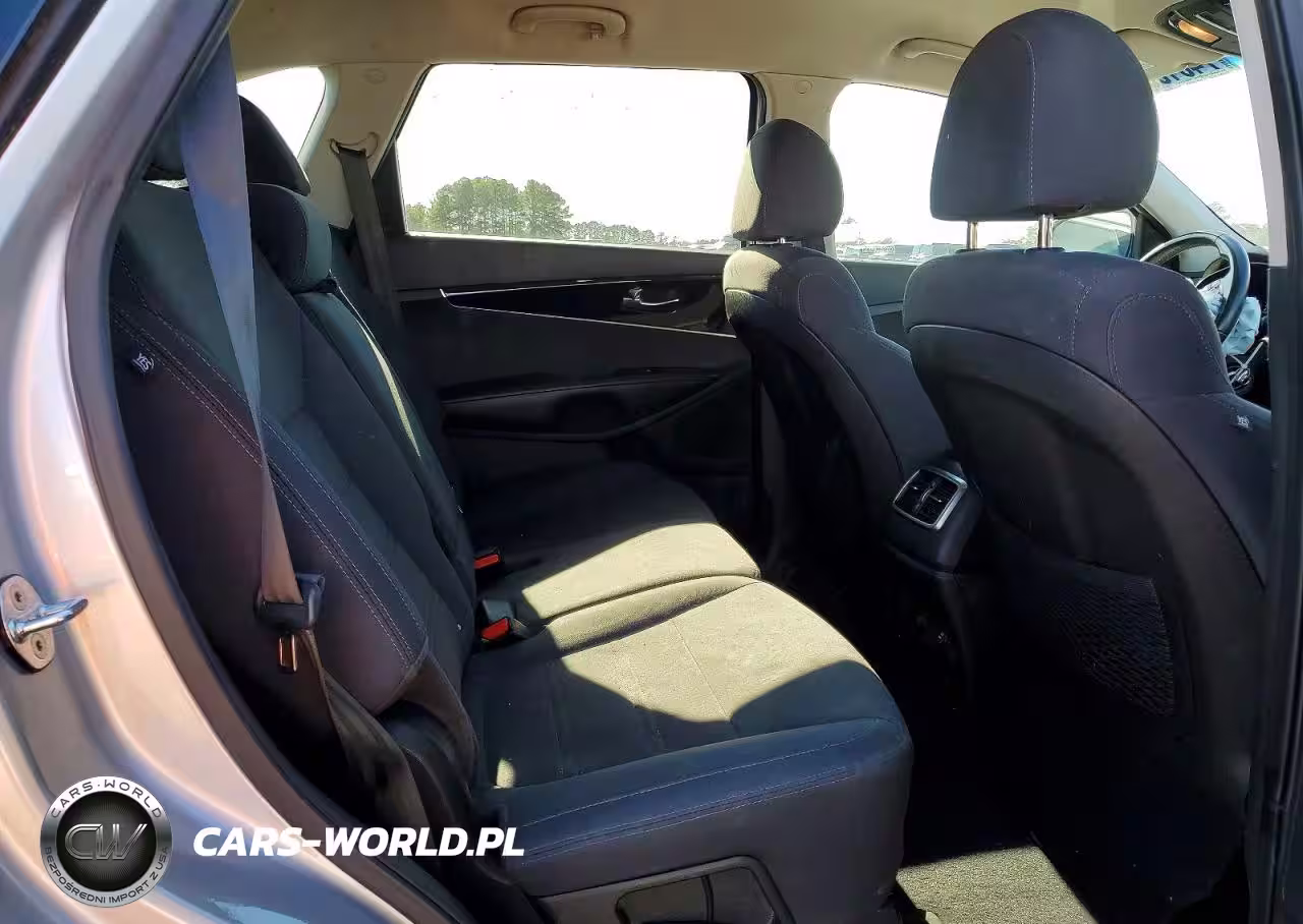 2019 Kia Sorento Lx VIN:5XYPG4A56KG594201 - 11