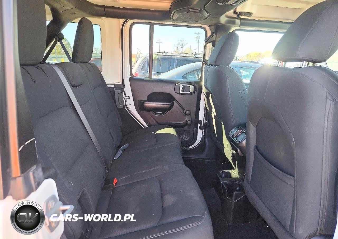 2018 Jeep Wrangler Unlimited Sport VIN:1C4HJXDG8JW141963 - 10