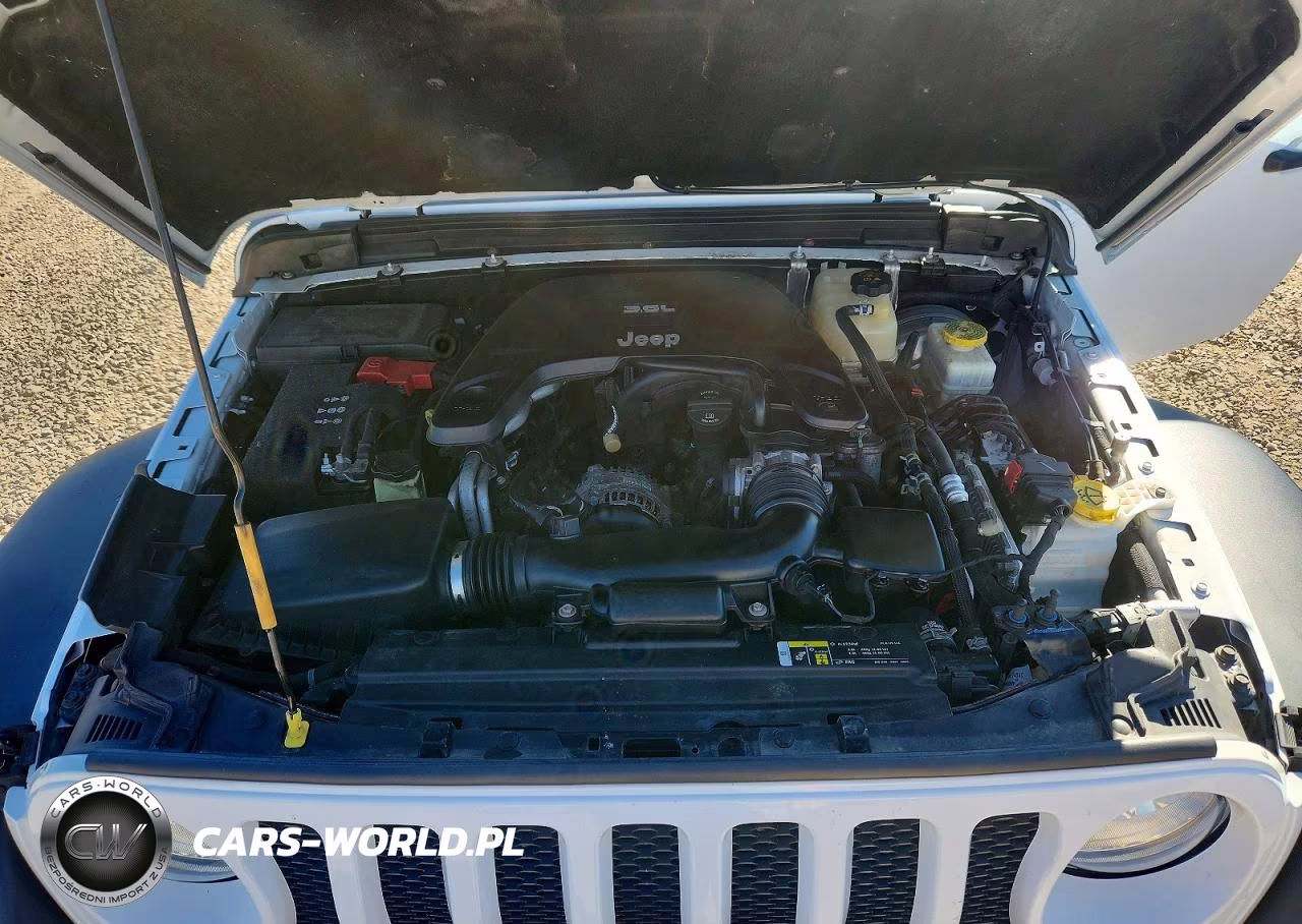 2018 Jeep Wrangler Unlimited Sport VIN:1C4HJXDG8JW141963 - 11