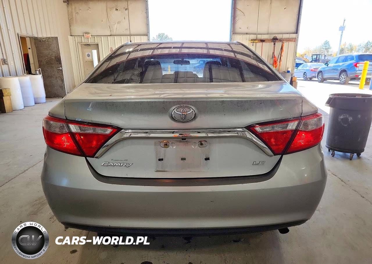 2015 Toyota Camry Le VIN:4T4BF1FK1FR494362 - 6
