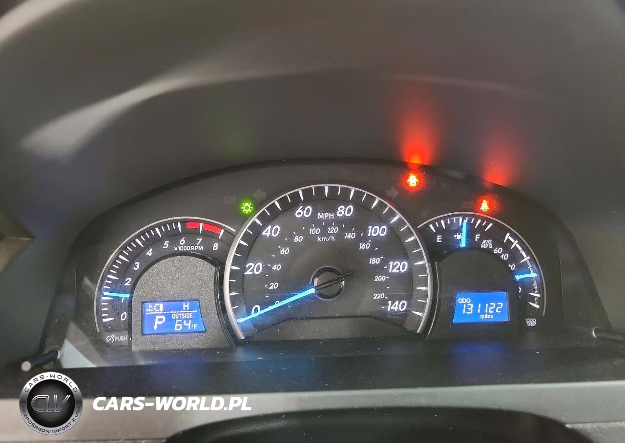 2015 Toyota Camry Le VIN:4T4BF1FK1FR494362 - 9
