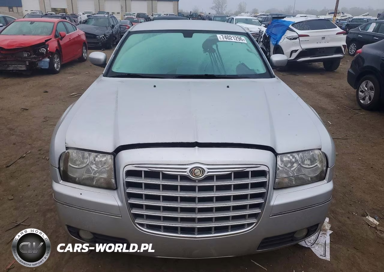 2009 Chrysler 300 Touring VIN:2C3KA53V79H599907 - 5