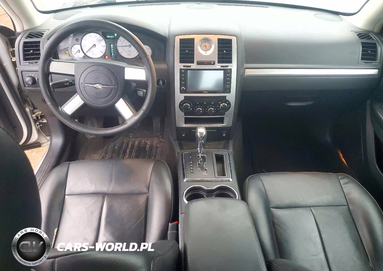 2009 Chrysler 300 Touring VIN:2C3KA53V79H599907 - 8