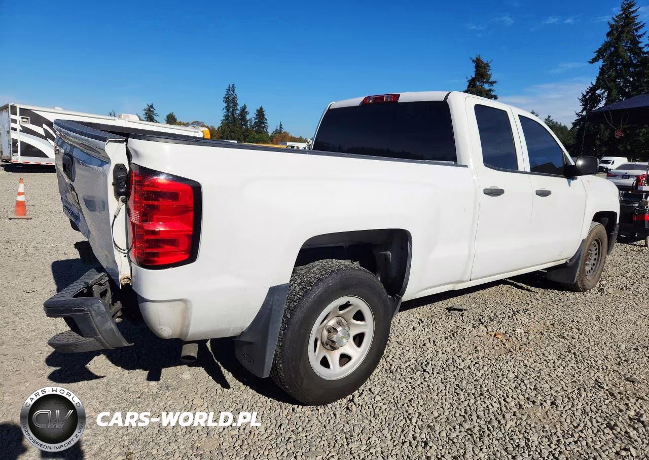 2015 Chevrolet Silverado C1500 VIN:1GCRCPEH8FZ179995 - 3