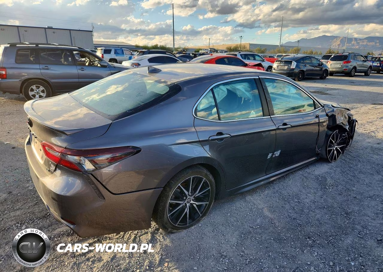 2024 Toyota Camry Se VIN:4T1G11AK0RU870267 - 3