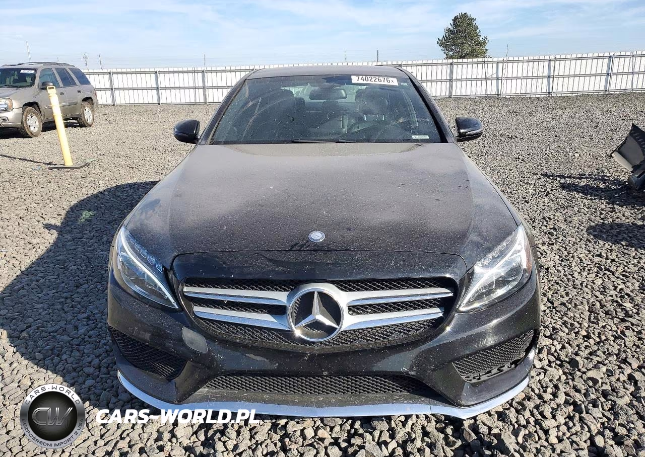 2015 Mercedes-Benz C 300 4Matic VIN:55SWF4KB2FU023867 - 5