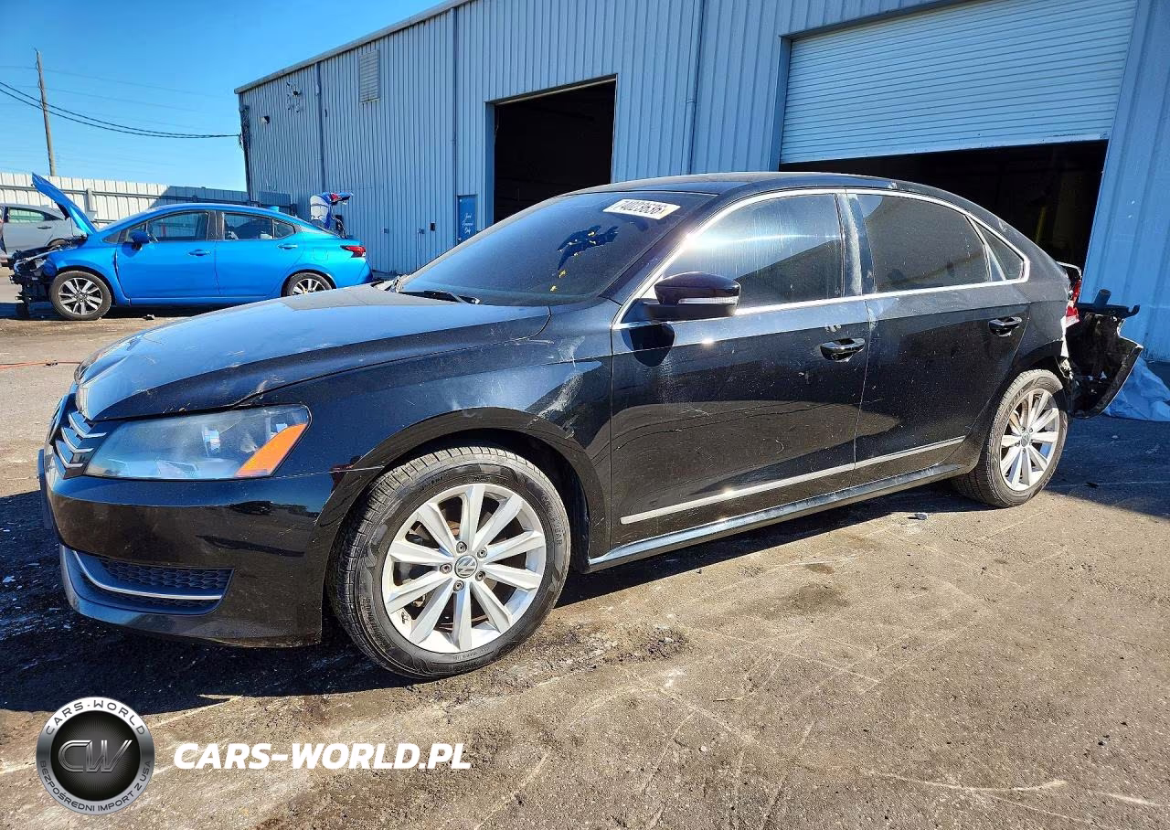 2013 Volkswagen Passat Sel VIN:1VWCH7A31DC102707 - 1