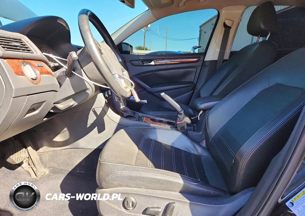2013 Volkswagen Passat Sel VIN:1VWCH7A31DC102707 - 7