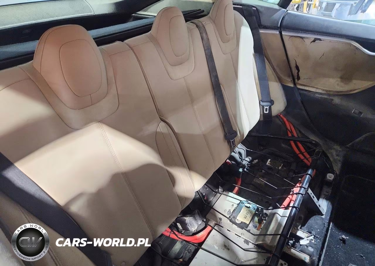 2013 Tesla Model S VIN:5YJSA1CP1DFP04400 - 11