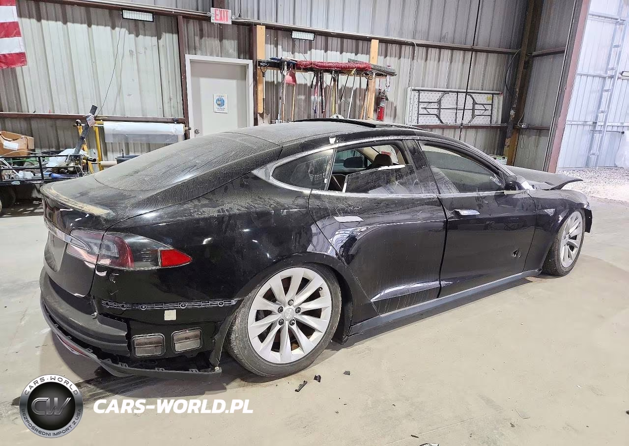 2013 Tesla Model S VIN:5YJSA1CP1DFP04400 - 3