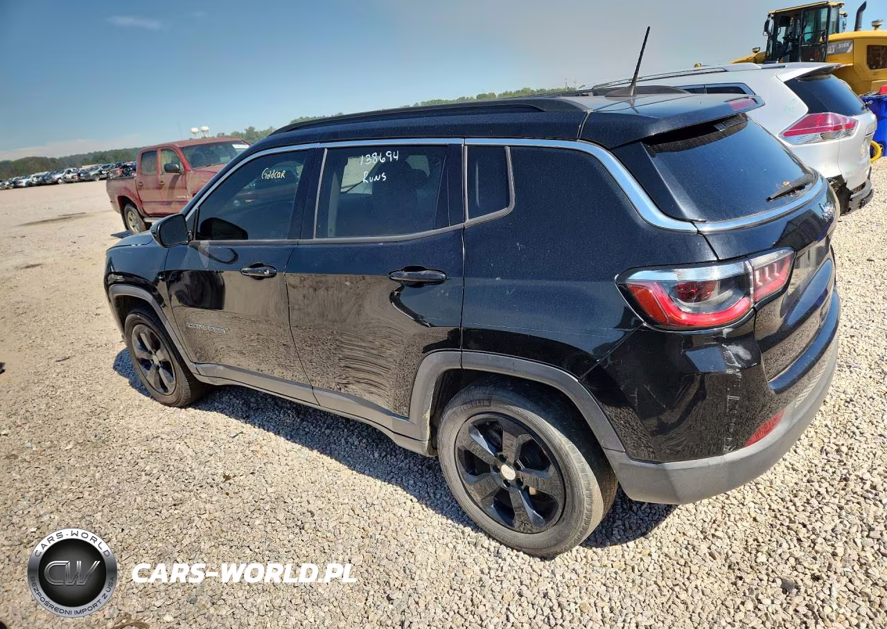 2018 Jeep Compass Latitude VIN:3C4NJCBB2JT425064 - 2