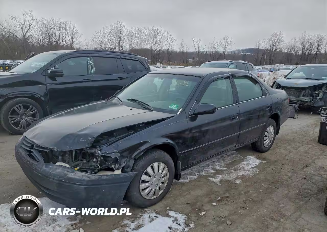 1999 Toyota Camry Ce