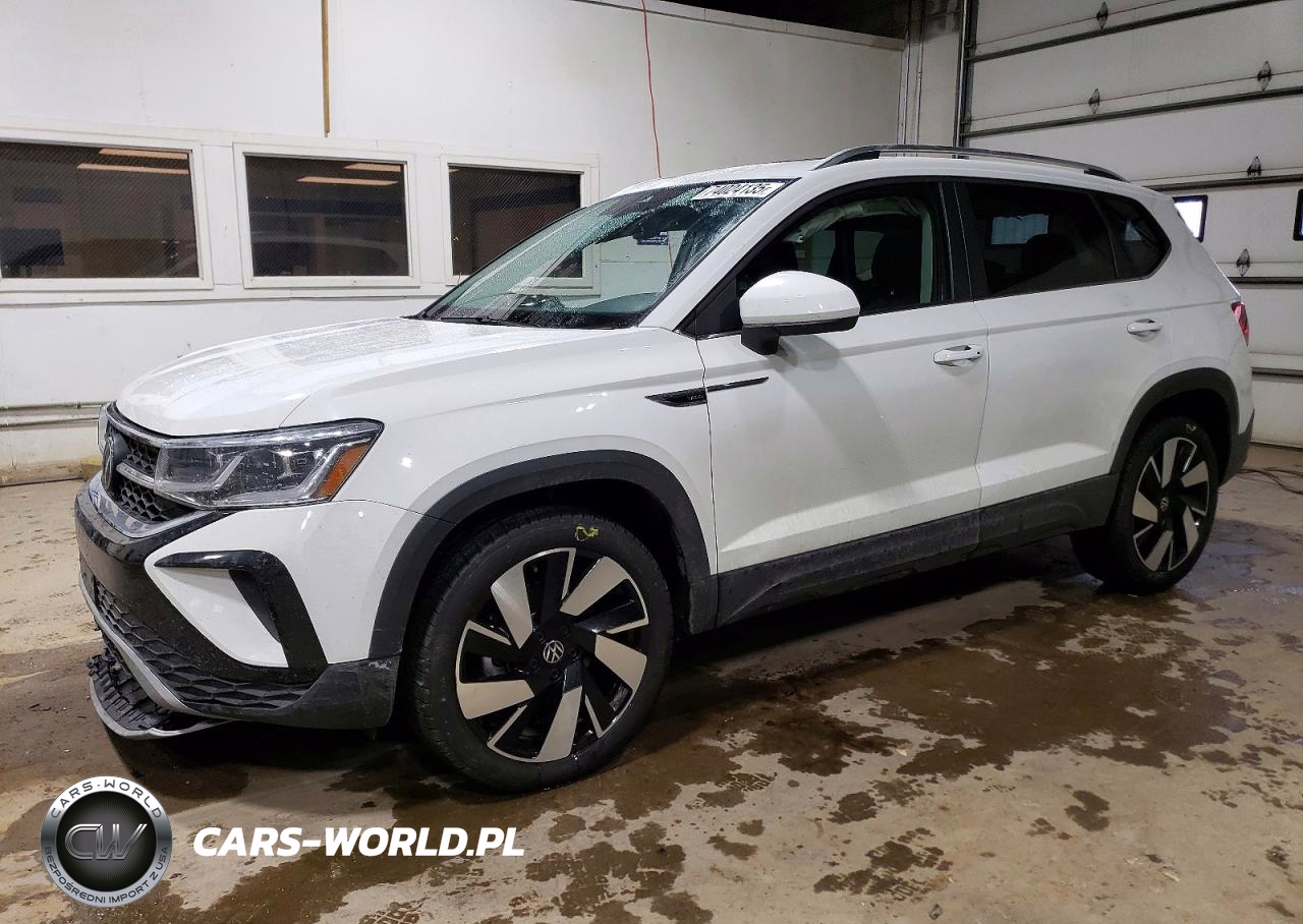 2024 Volkswagen Taos Sel