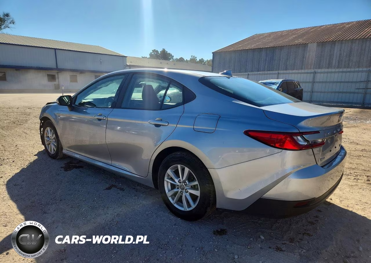 2025 Toyota Camry Le VIN:4T1DAACK2SU018959 - 3
