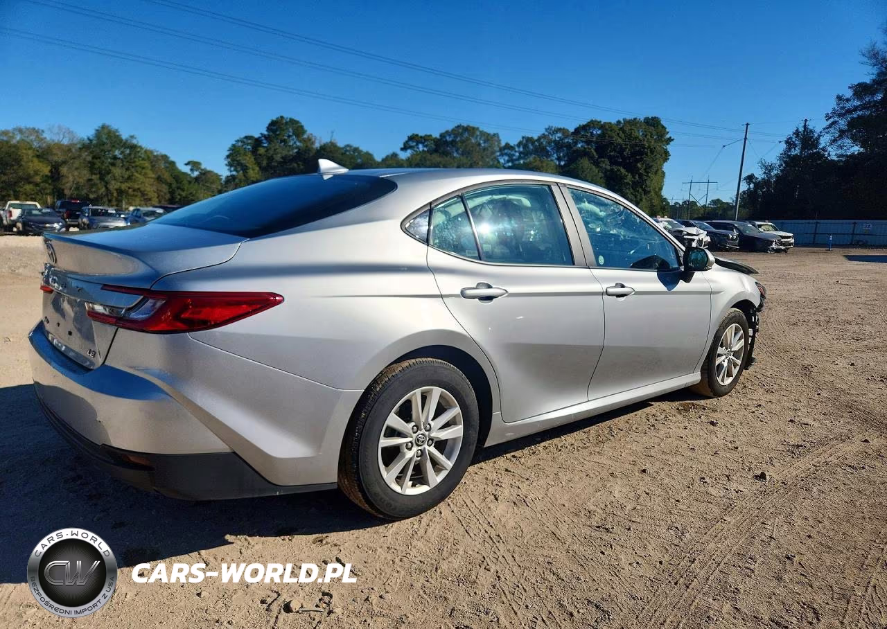 2025 Toyota Camry Le VIN:4T1DAACK2SU018959 - 4
