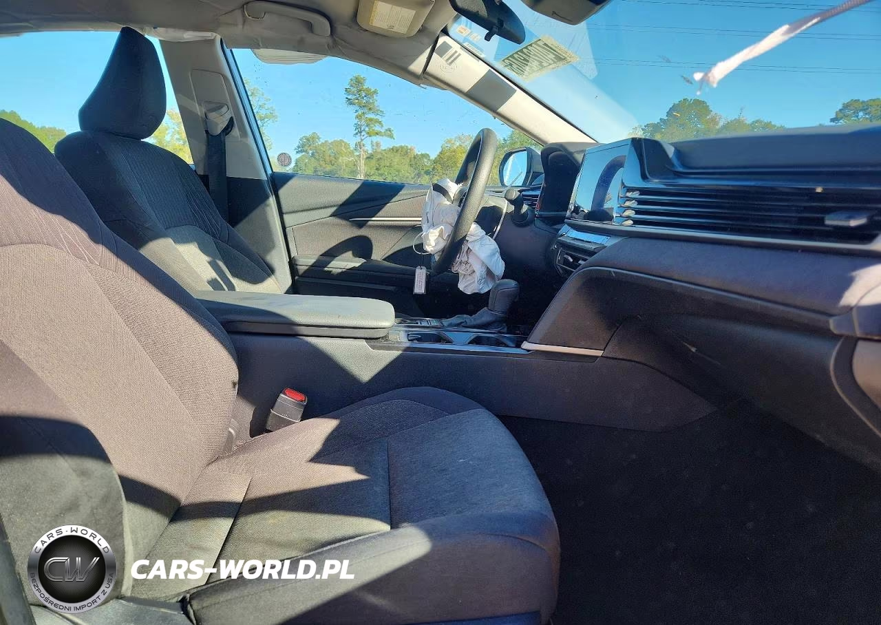 2025 Toyota Camry Le VIN:4T1DAACK2SU018959 - 5
