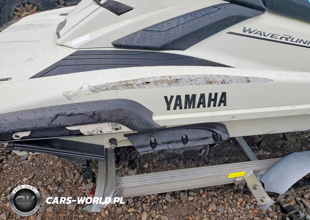 2025 Yamaha Fx Jet Ski VIN:YAMA0255L425 - 9