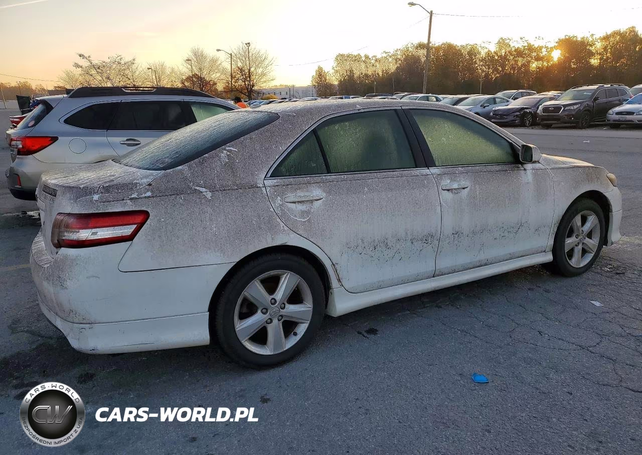 2011 Toyota Camry Se VIN:4T1BF3EK2BU724721 - 3
