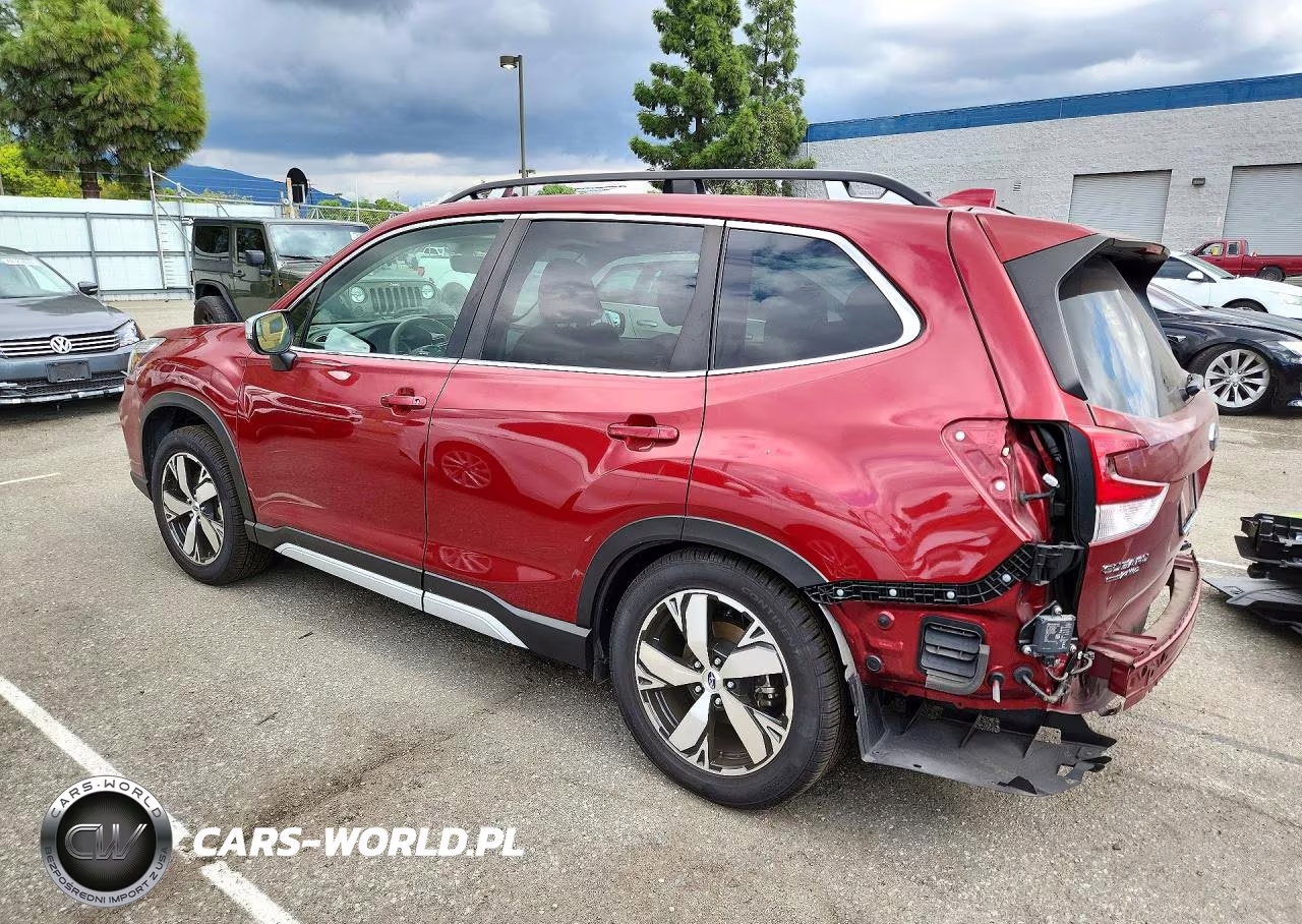 2020 Subaru Forester Touring VIN:JF2SKAXC3LH490658 - 2
