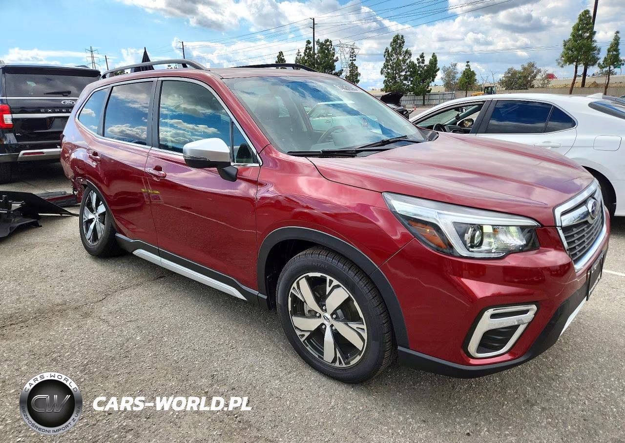 2020 Subaru Forester Touring VIN:JF2SKAXC3LH490658 - 4