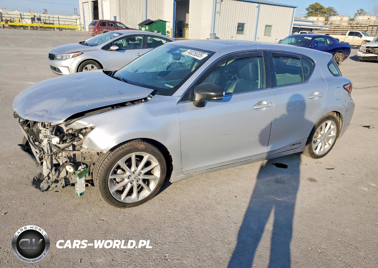 2013 Lexus Ct 200H Base