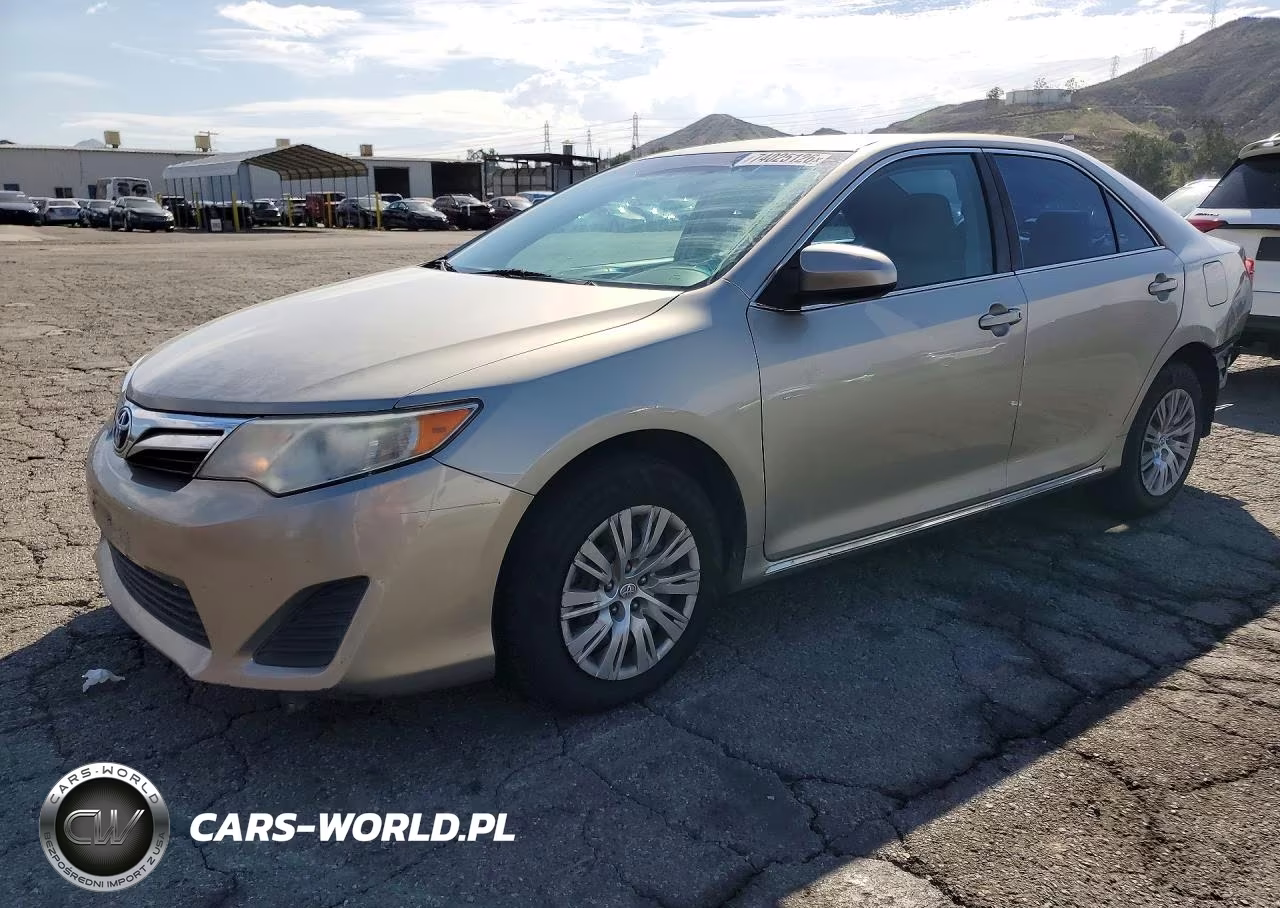 2014 Toyota Camry Le