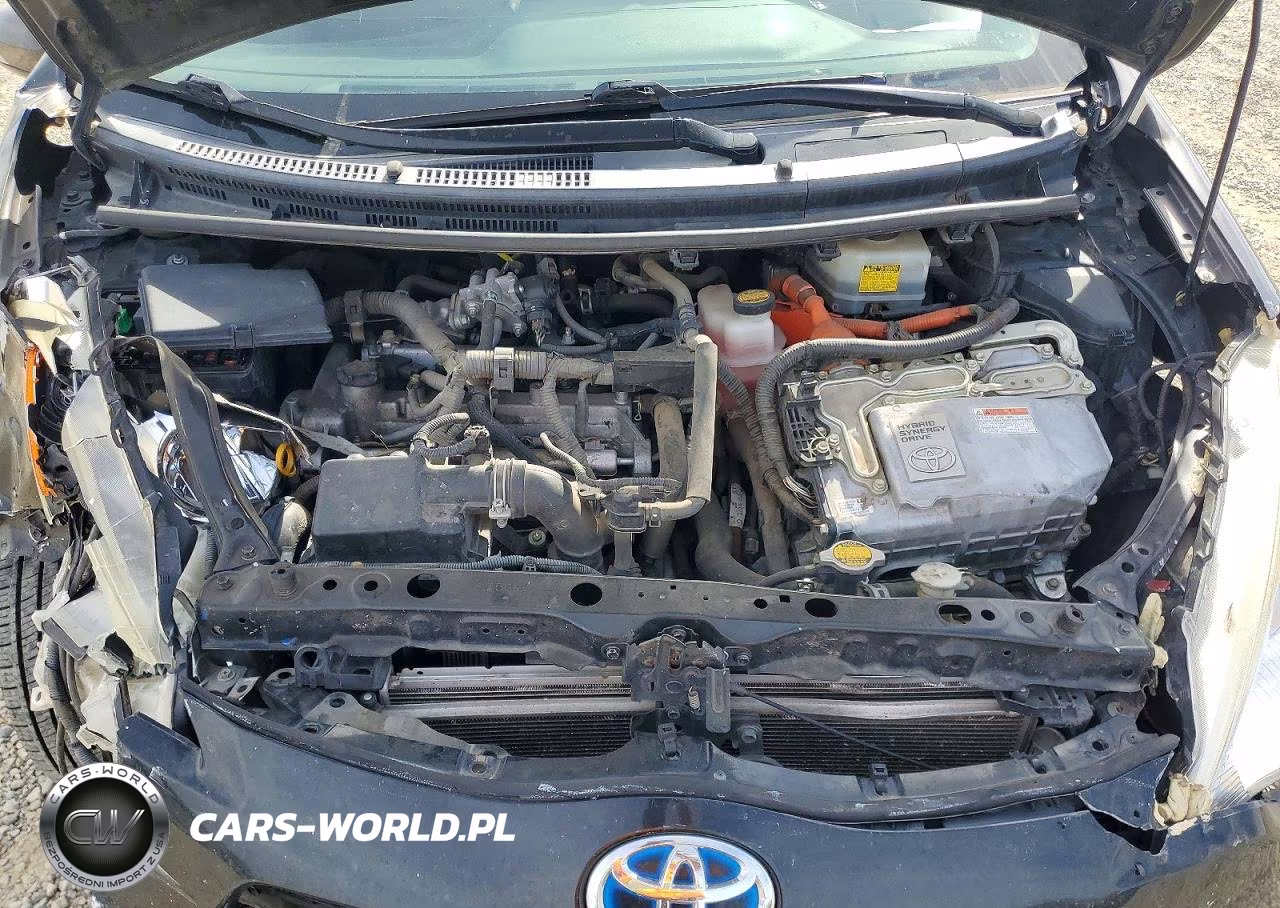 2012 Toyota Prius C One VIN:JTDKDTB37C1504744 - 11