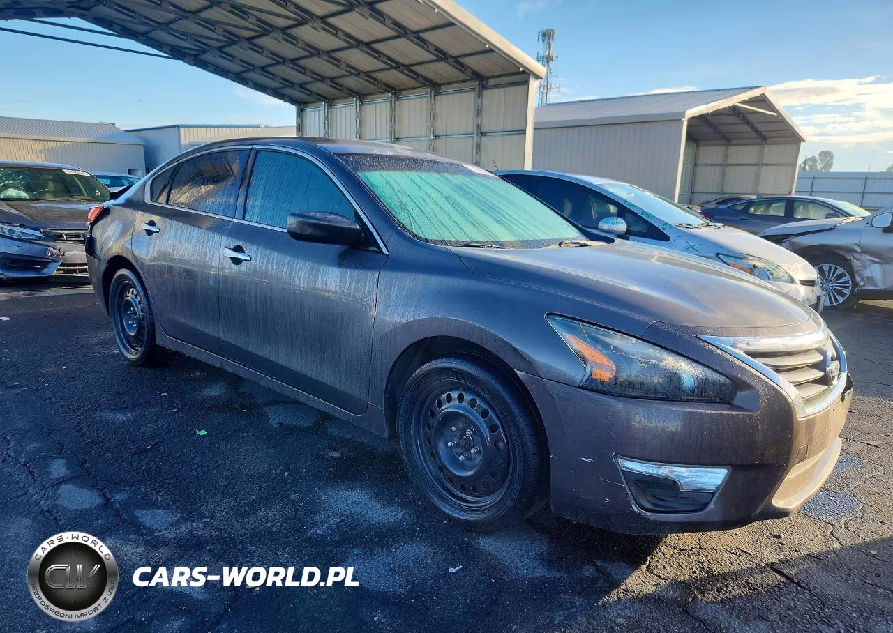 2015 Nissan Altima 2.5 S VIN:1N4AL3APXFC437381 - 4