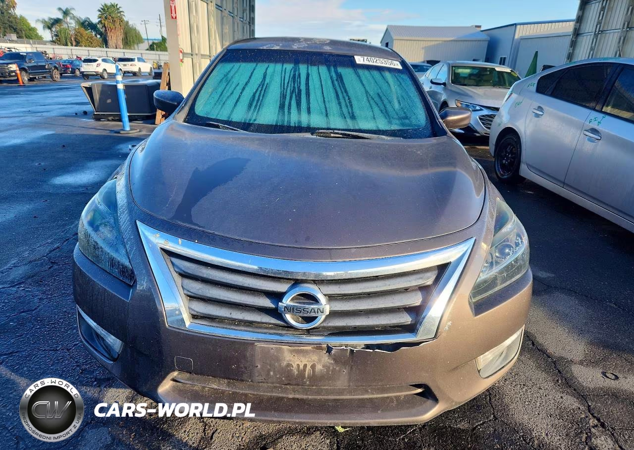2015 Nissan Altima 2.5 S VIN:1N4AL3APXFC437381 - 5