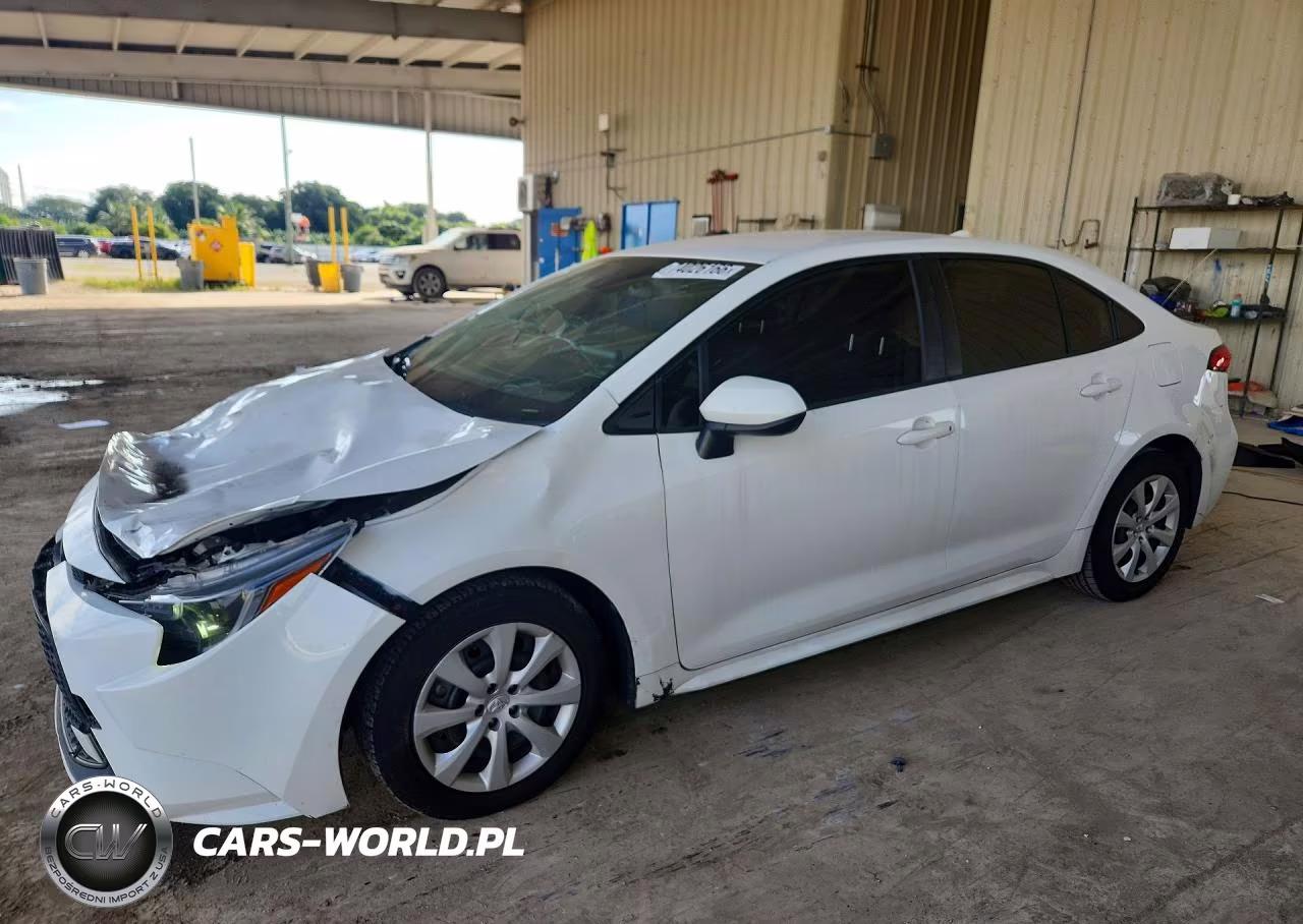 2022 Toyota Corolla Le – zdjęcie 1 z 12