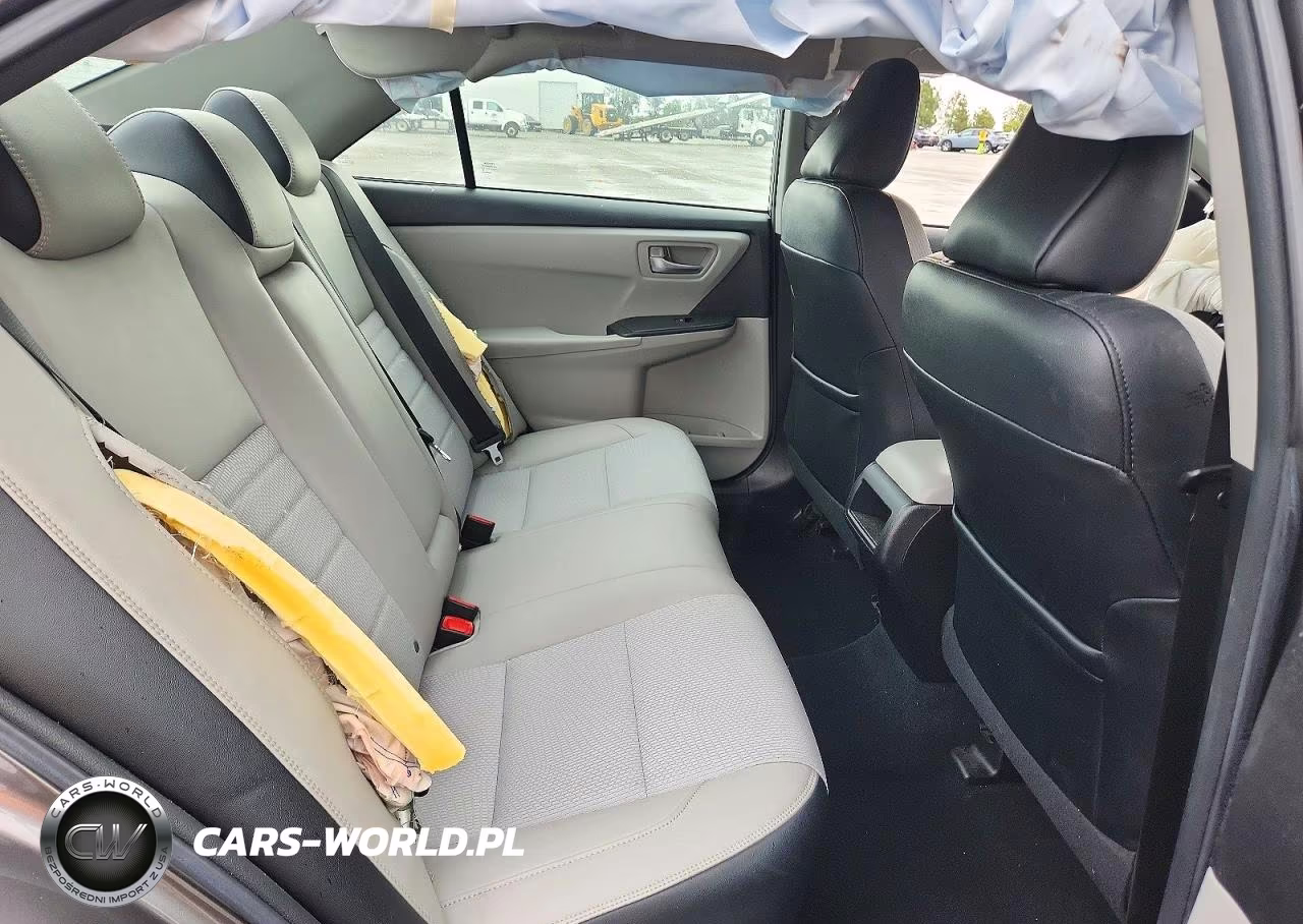 2017 Toyota Camry Se VIN:4T1BF1FK6HU303659 - 10