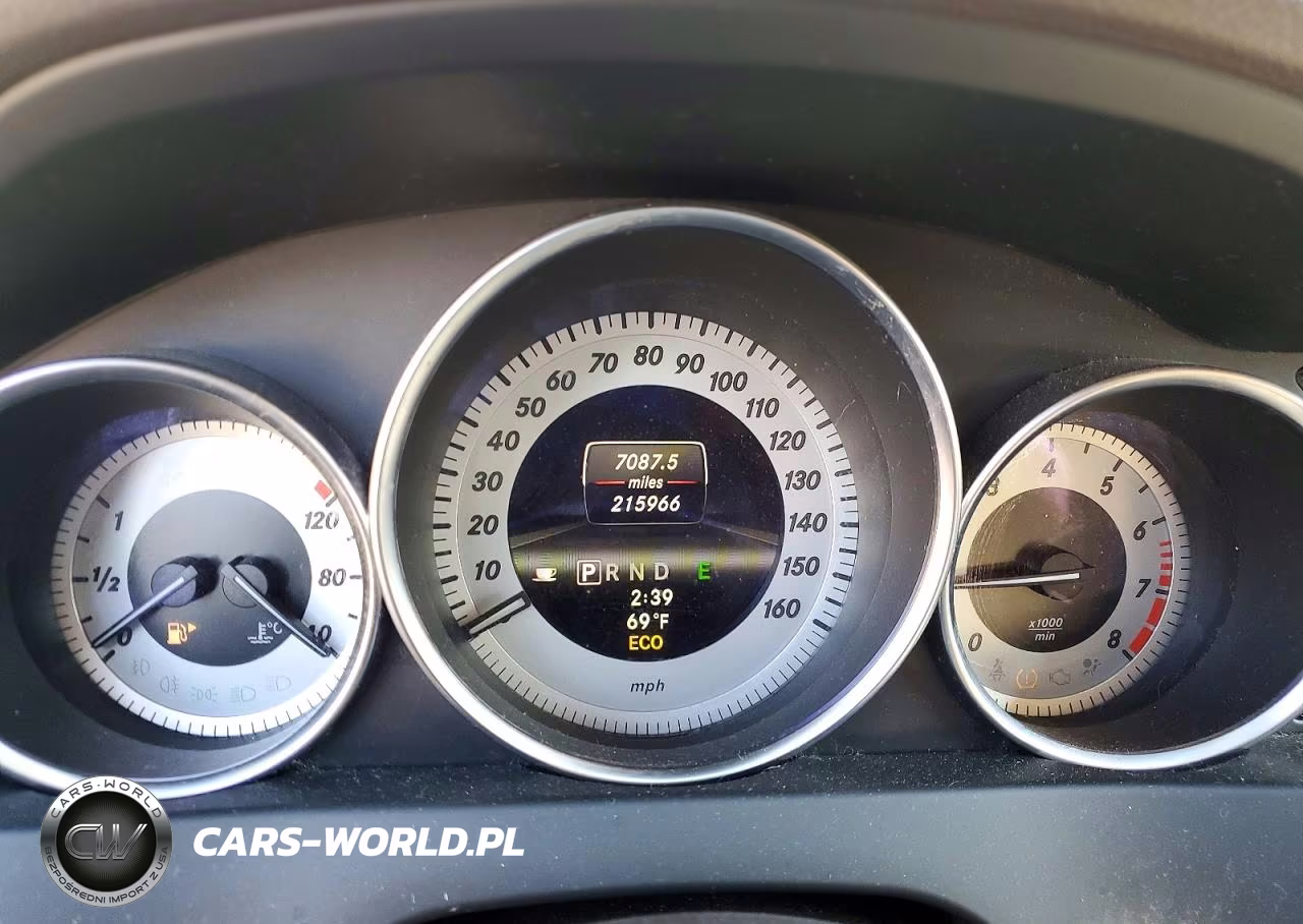 2013 Mercedes-Benz C 300 4Matic VIN:WDDGF8AB4DR288771 - 9