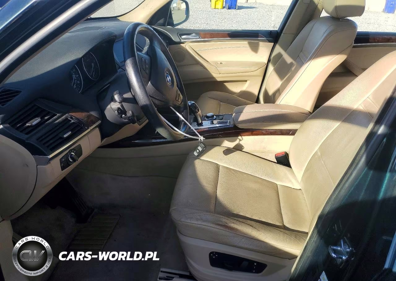 2008 BMW X5 VIN:4USFE435X7LY76037 - 7