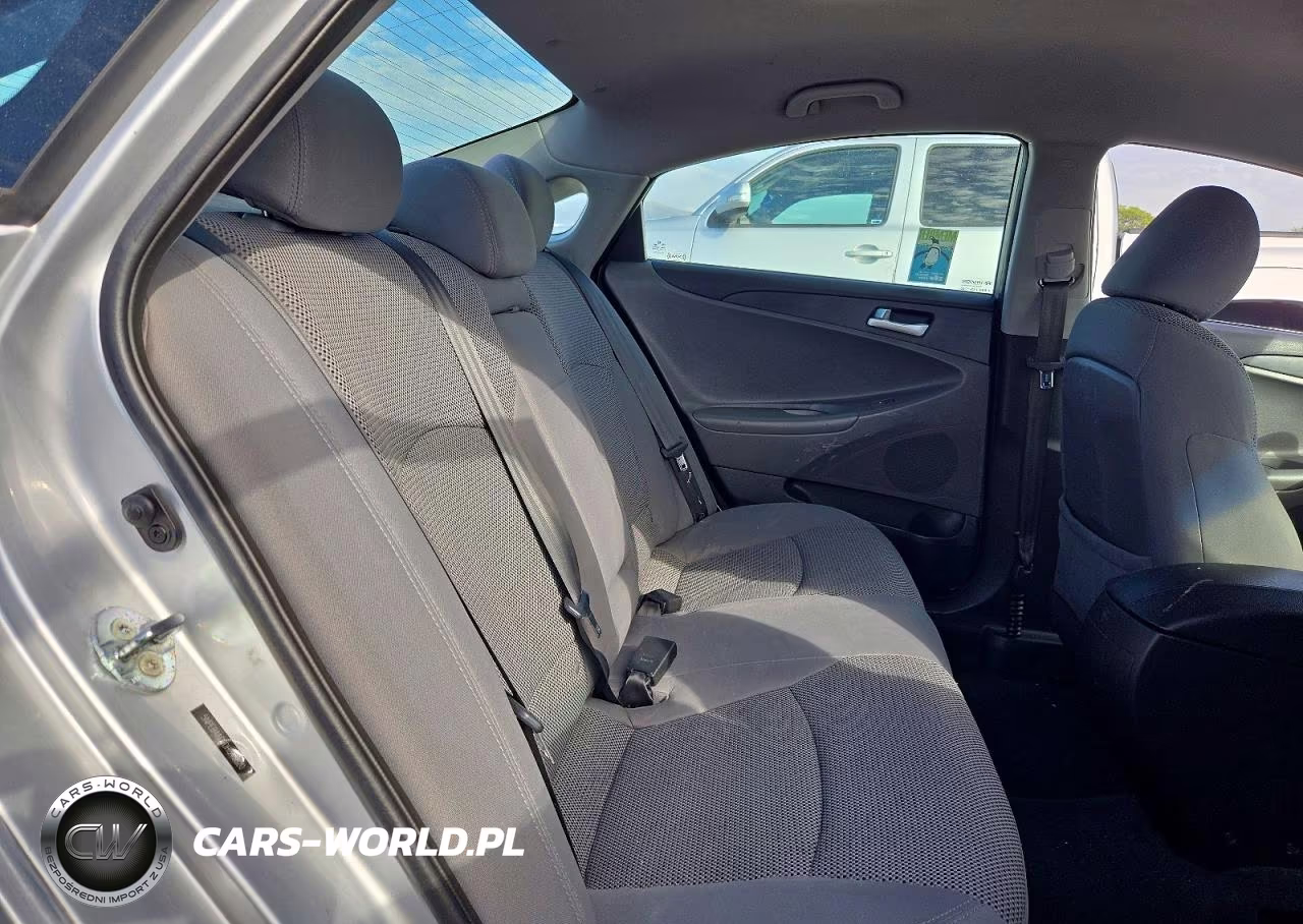 2013 Hyundai Sonata Gls VIN:5NPEB4AC9DH545820 - 10